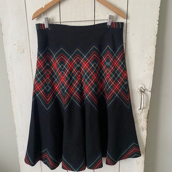 Vintage Highland Queen Plaid Wool Skirt - Picture 1 of 6